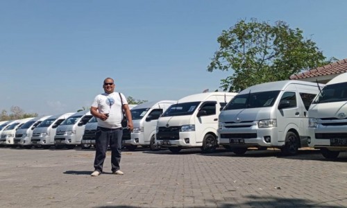 Alam Komodo Tour Travel