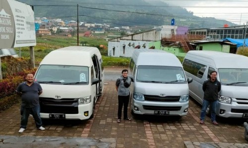 Alam Komodo Tour Travel