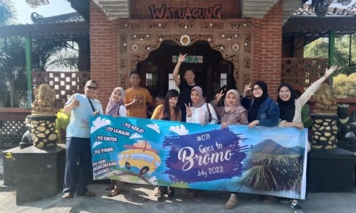 Alam Komodo Tour Travel